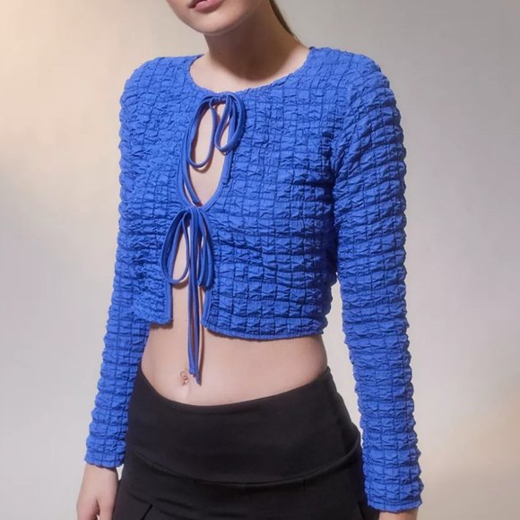 Urban Outfitters Tops - Urban Outfitters NWOT Bubble Tie Top